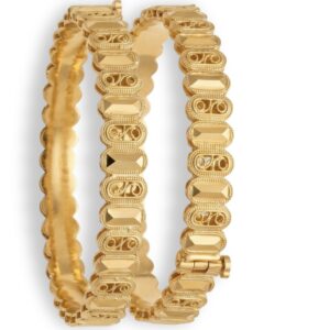MATTE SHINE OVAL DESIGNED BANGLE